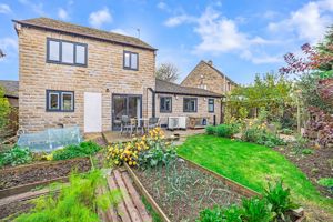 Photo 26- click for photo gallery